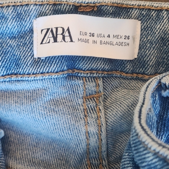 Zara light wash jean - Picture 4 of 4
